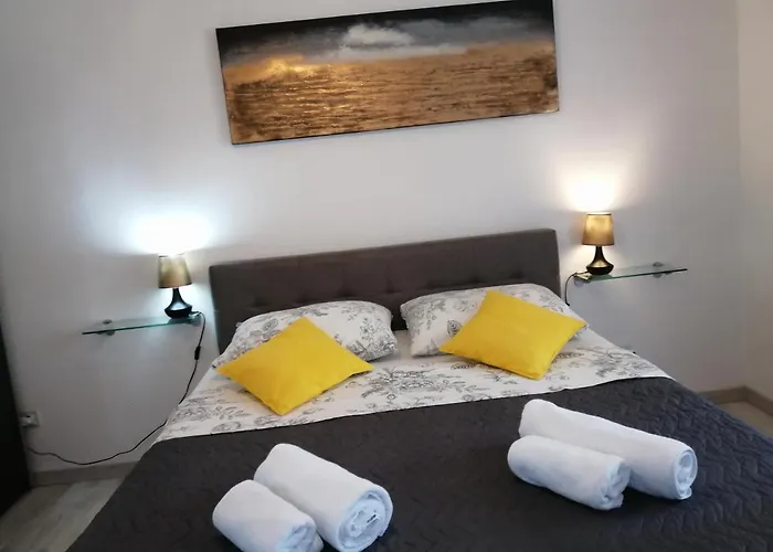 Seny Gold Apartman Pula