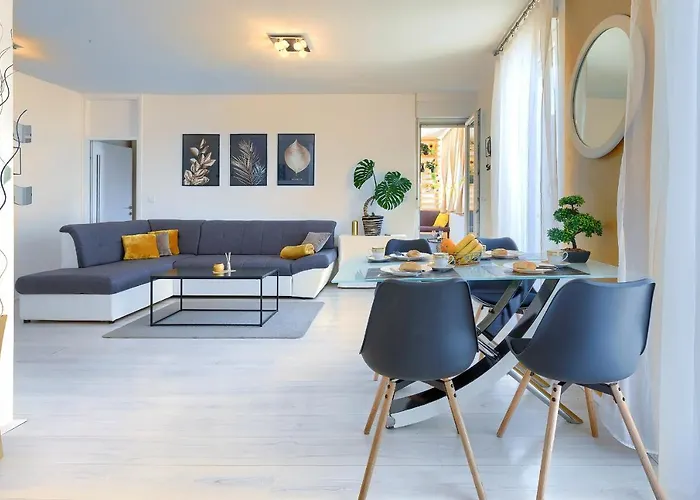 Seny Gold Apartment Pula