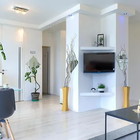 Seny Gold Apartamento Pula